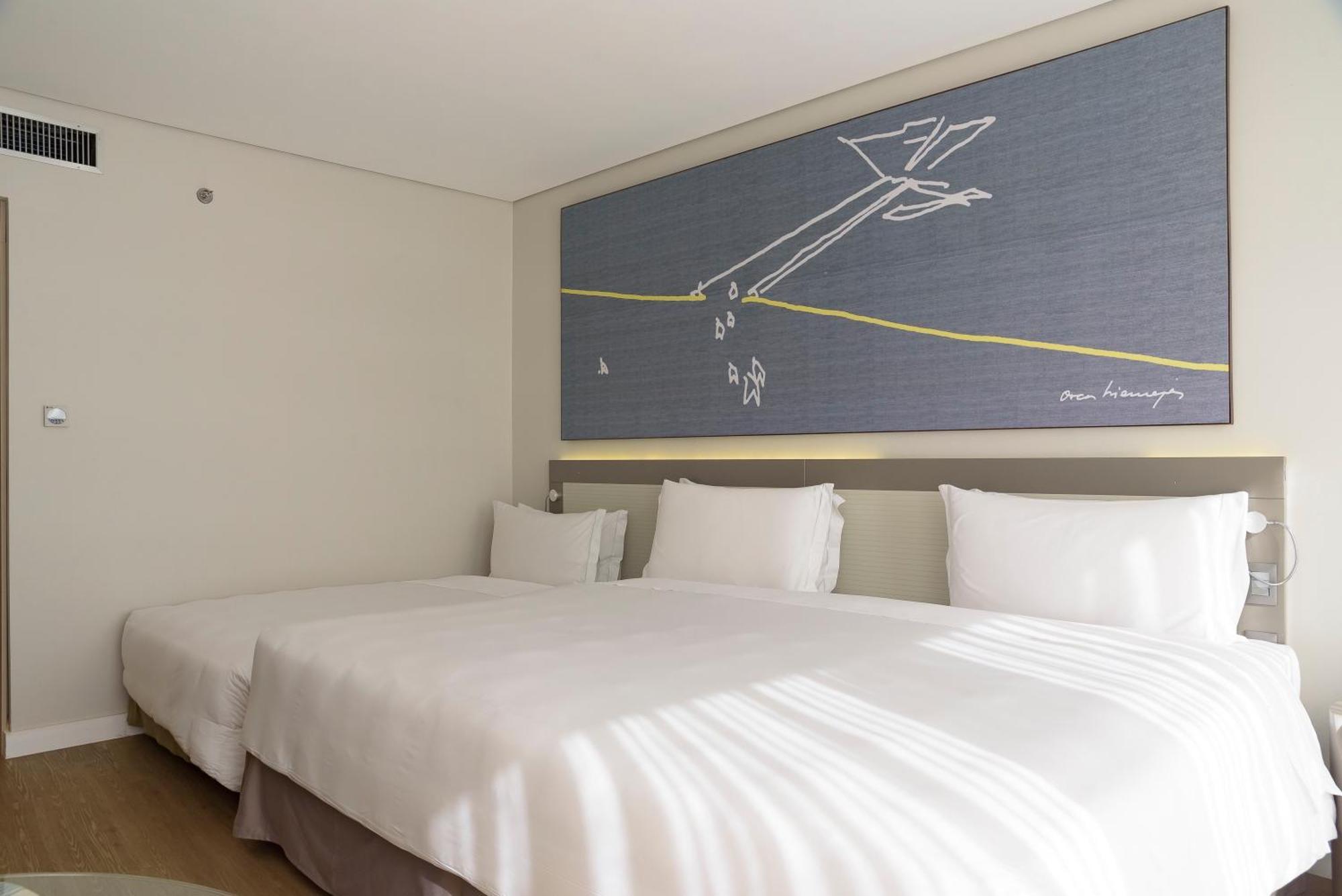 ホテル ロイヤル チューリップ ブラジリア アルボラーダ 部屋 写真 A room at the hotel